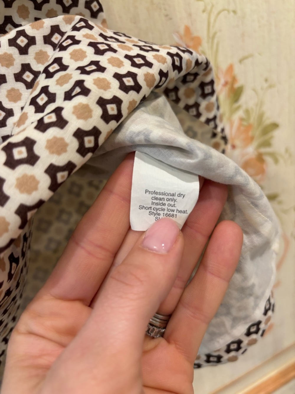J. Crew brown and tan sleeveless blouse ruffle neck detail 2010s core - Picture 3 of 5